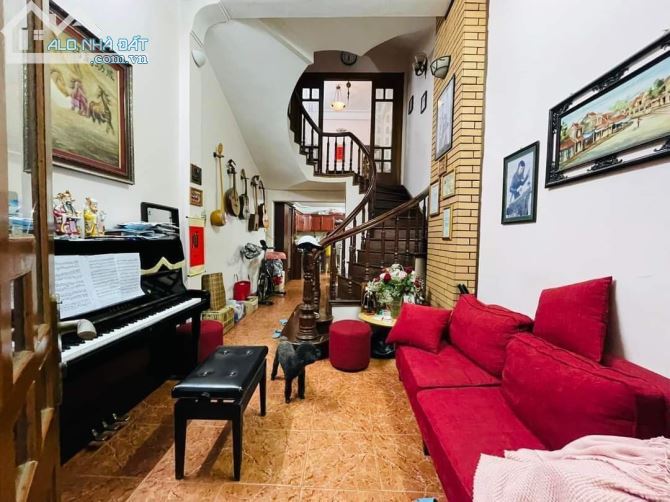 3985646 ảnh đại diện 1