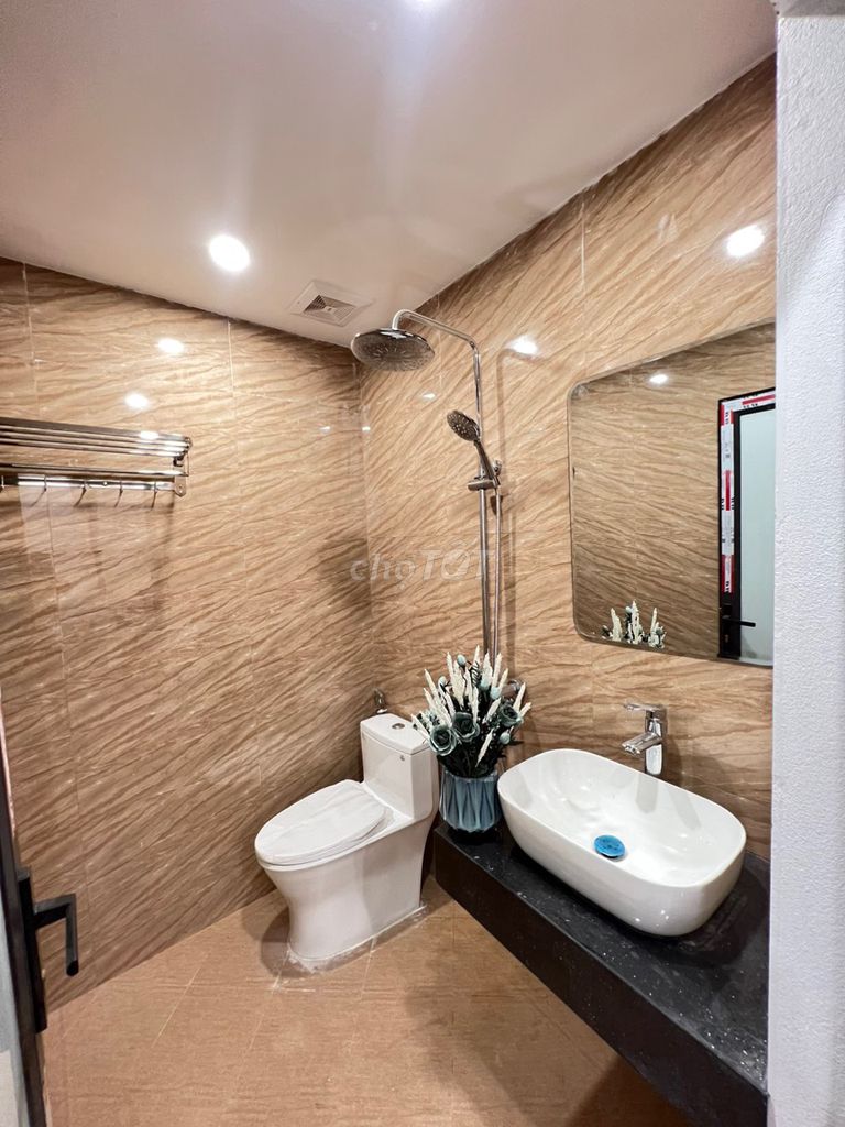 3990230 ảnh đại diện 1