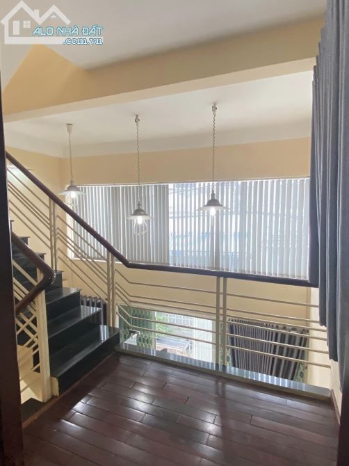 3996201 ảnh đại diện 1
