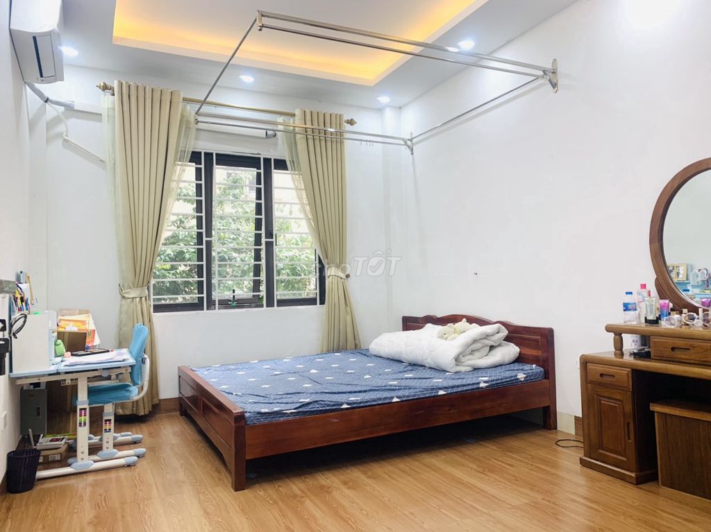 3998103 ảnh đại diện 2