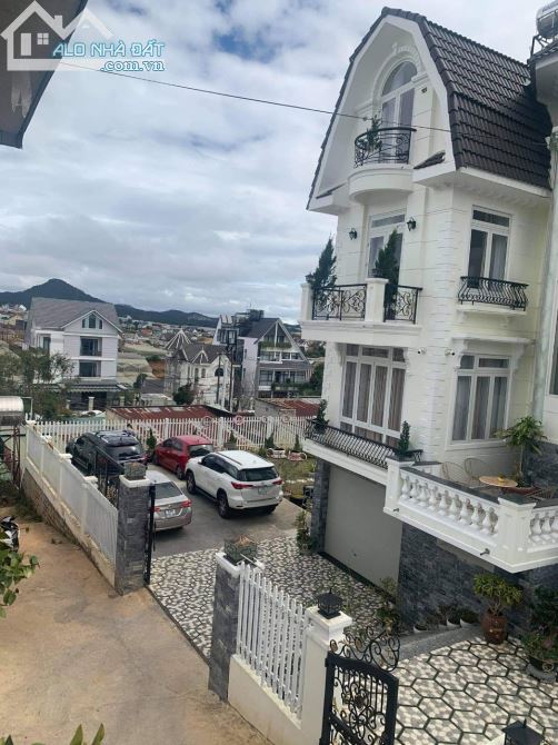 4003965 ảnh đại diện 1