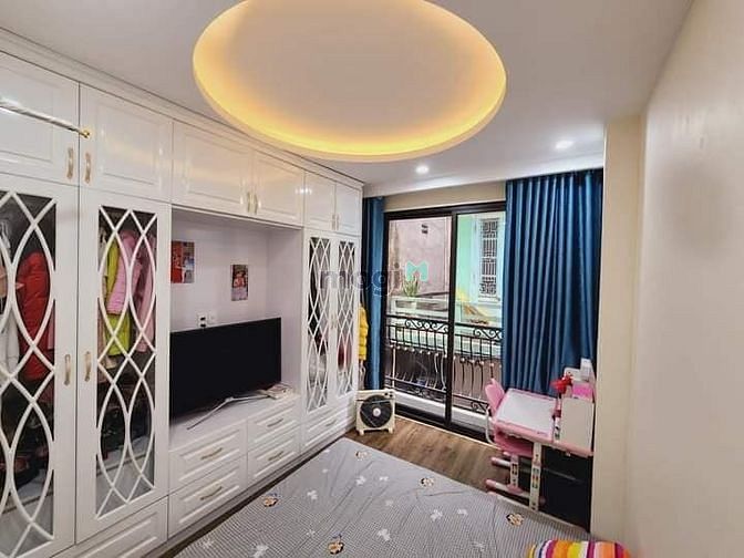 4002216 ảnh đại diện 1