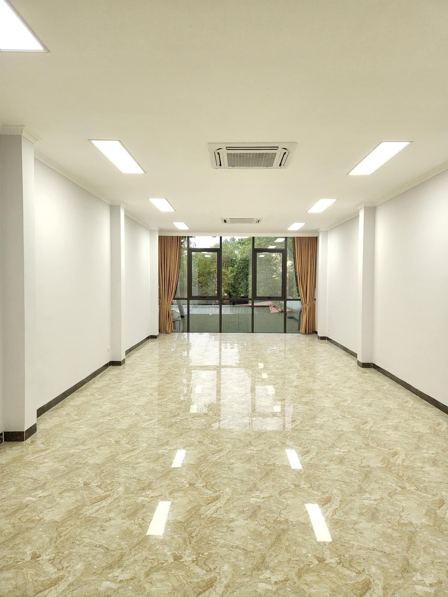 4006589 ảnh đại diện 1