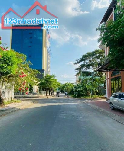 4005481 ảnh đại diện 1