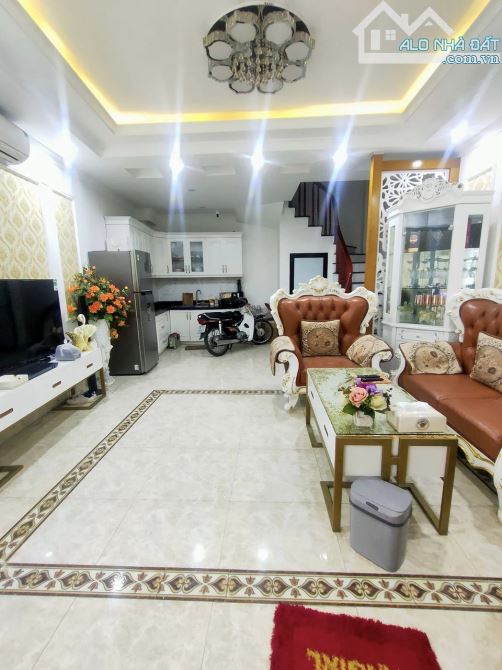4009266 ảnh đại diện 1