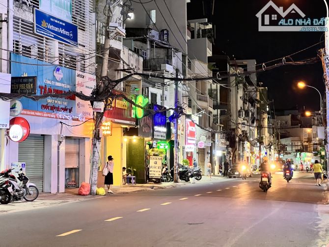 4024311 ảnh đại diện 1
