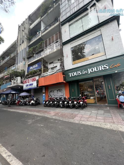 4026623 ảnh đại diện 1