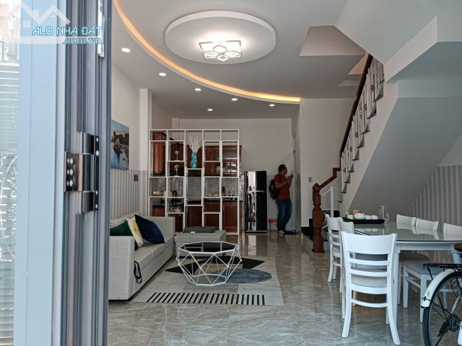 4030194 ảnh đại diện 1