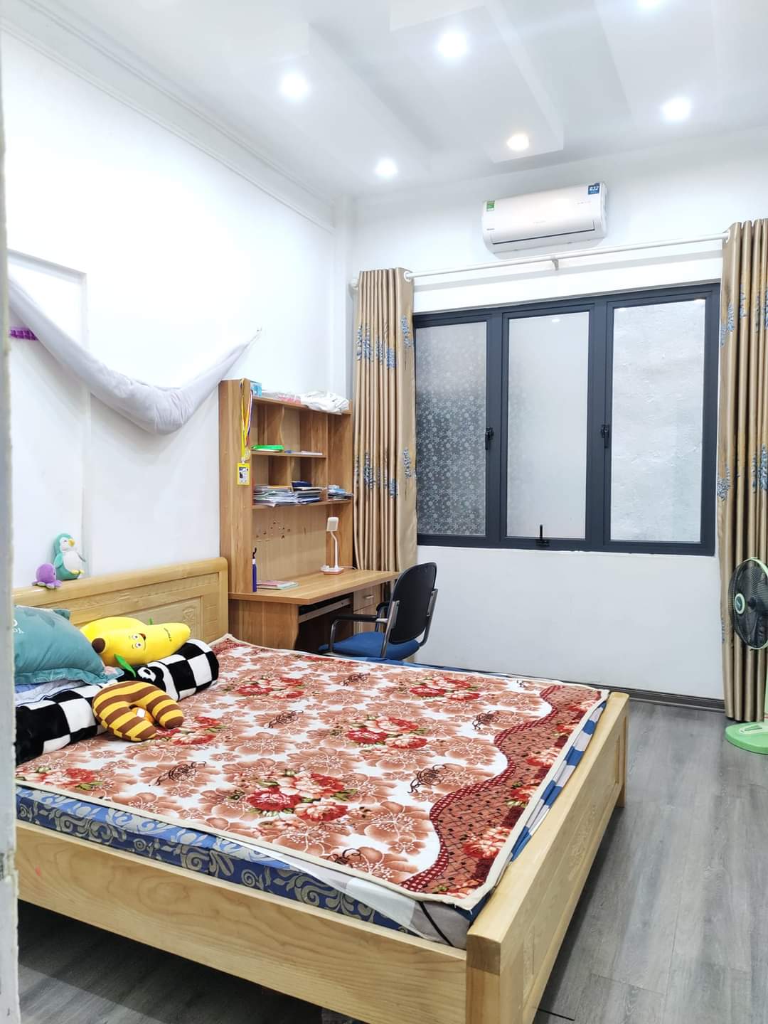 4032375 ảnh đại diện 2