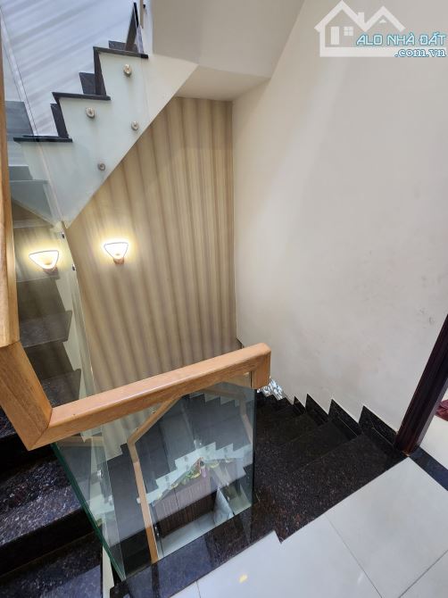 4030178 ảnh đại diện 2