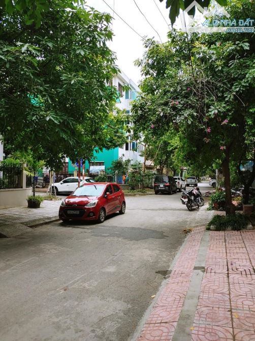 4033765 ảnh đại diện 1