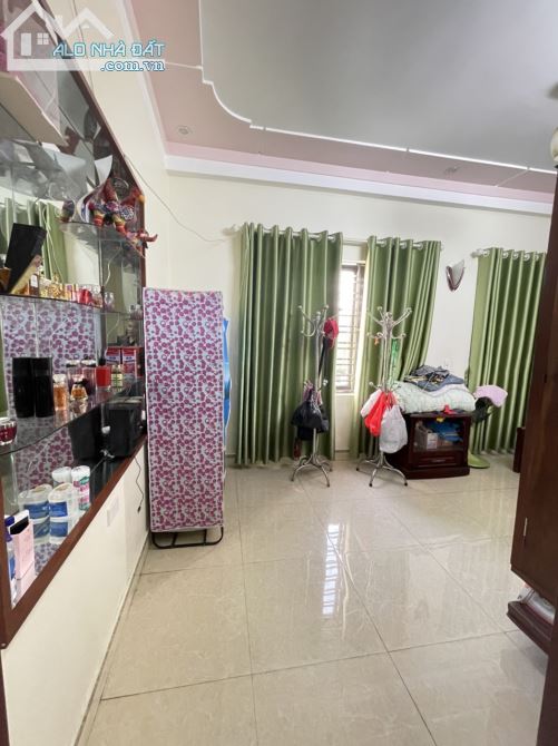 4032948 ảnh đại diện 2