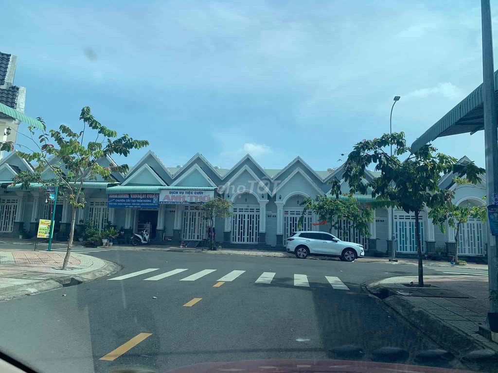 4038851 ảnh đại diện 2