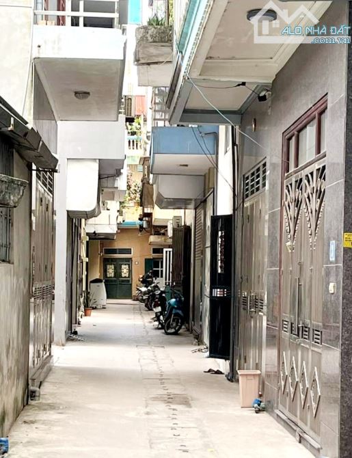 4038647 ảnh đại diện 1
