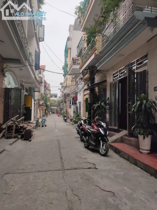 4046342 ảnh đại diện 1