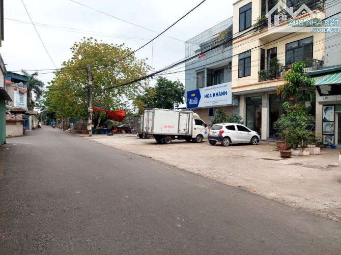 4046363 ảnh đại diện 1