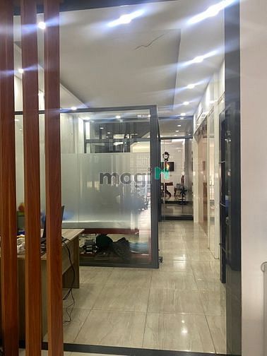 4047985 ảnh đại diện 1