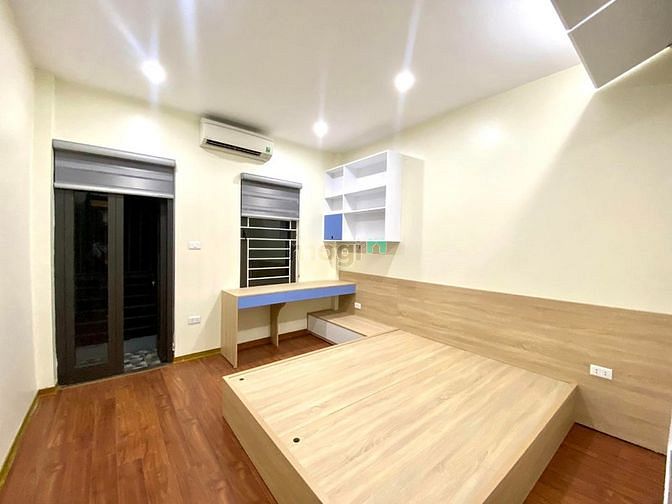 4051208 ảnh đại diện 2