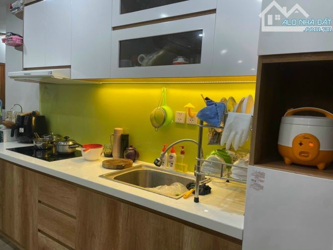 4051551 ảnh đại diện 2