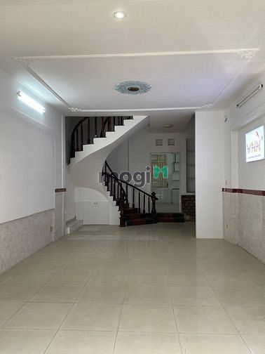 4054821 ảnh đại diện 1