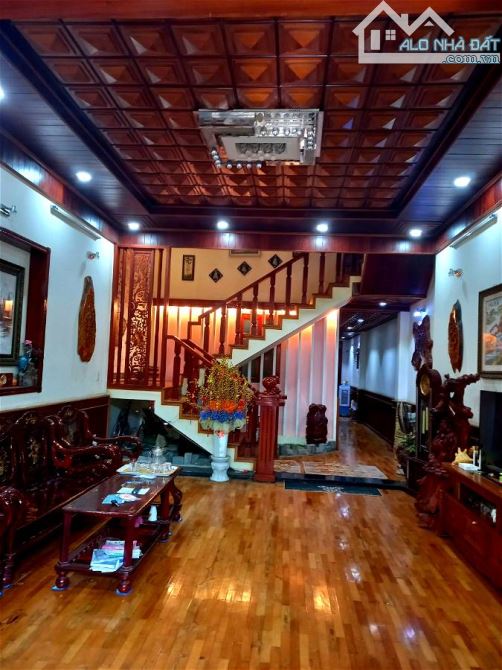 4053439 ảnh đại diện 1