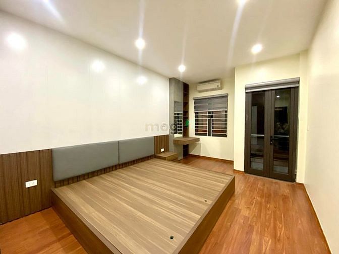 4051208 ảnh đại diện 1