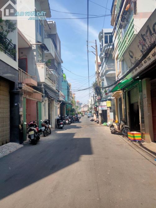4057714 ảnh đại diện 1