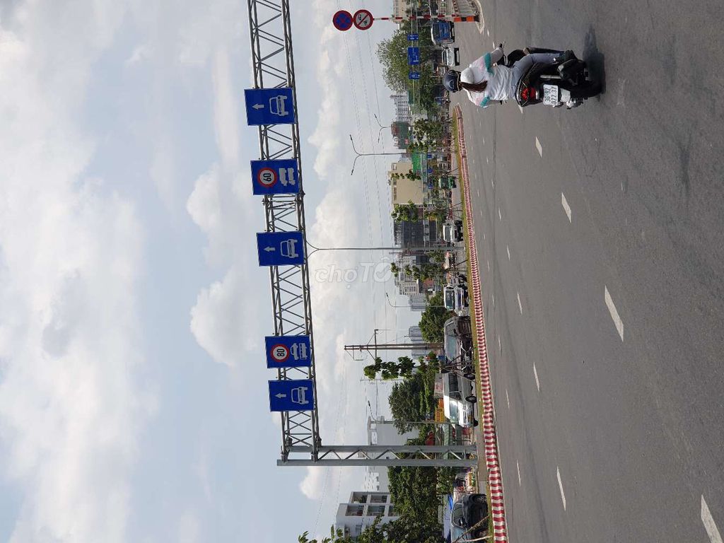 4055294 ảnh đại diện 1
