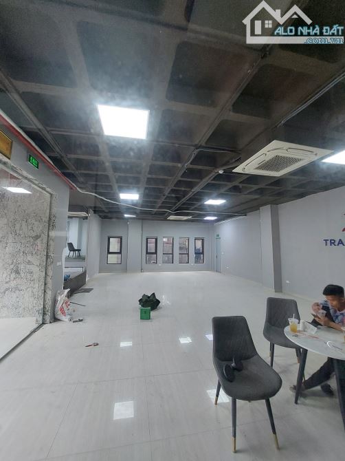 4056057 ảnh đại diện 1