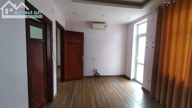 4057020 ảnh đại diện 2