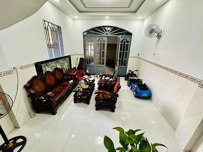 4056500 ảnh đại diện 2