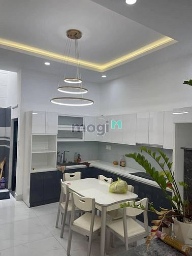 4055379 ảnh đại diện 1