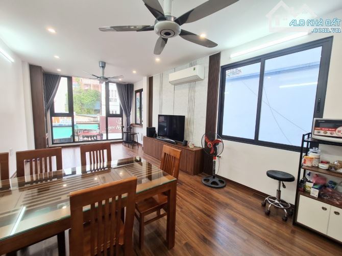 4061509 ảnh đại diện 1