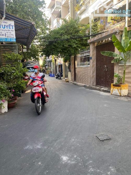 4059995 ảnh đại diện 1