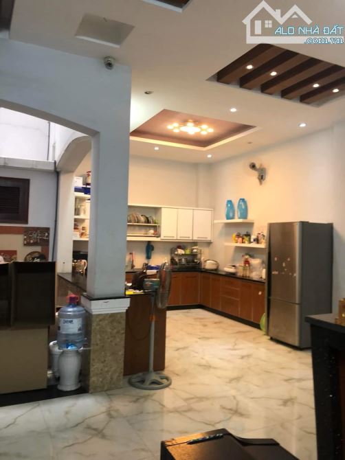 4059994 ảnh đại diện 1