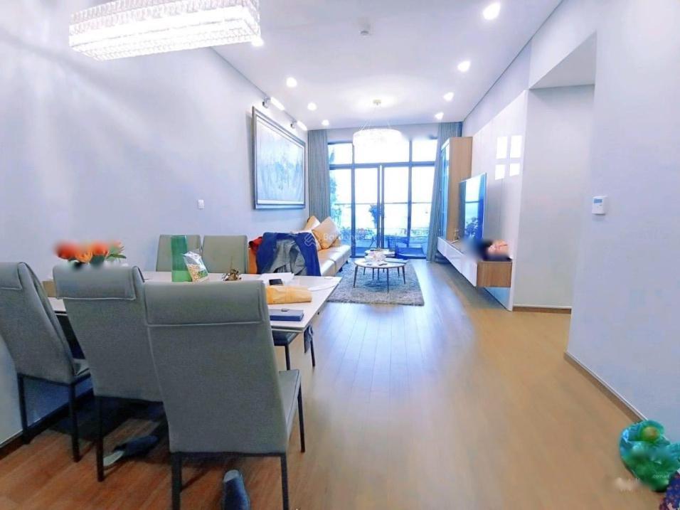 4060143 ảnh đại diện 1