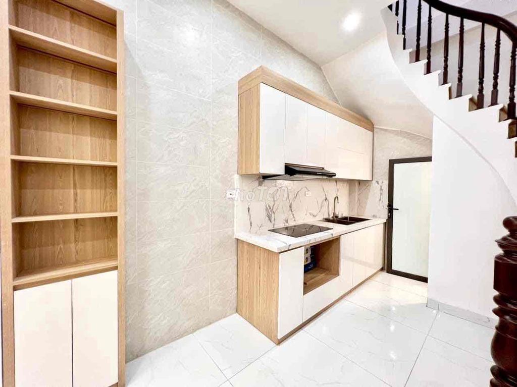 4061082 ảnh đại diện 1