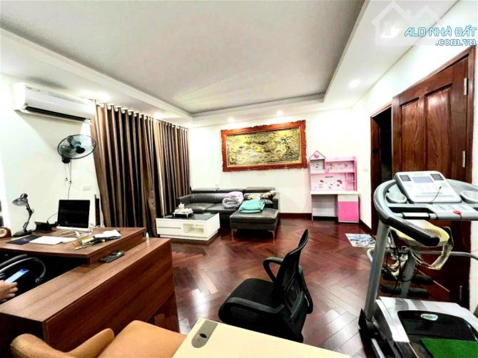 4060203 ảnh đại diện 1