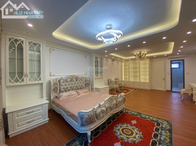 4061370 ảnh đại diện 1