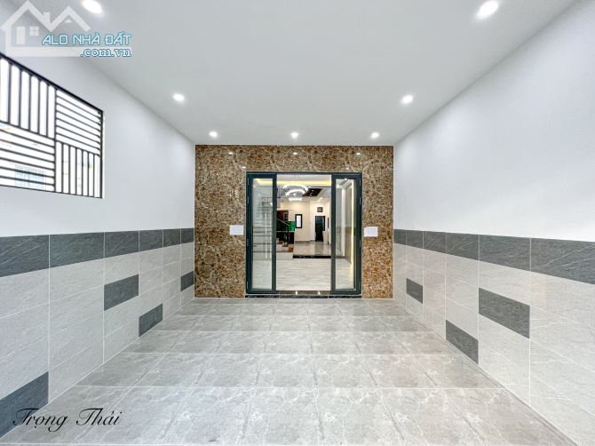 4068501 ảnh đại diện 1