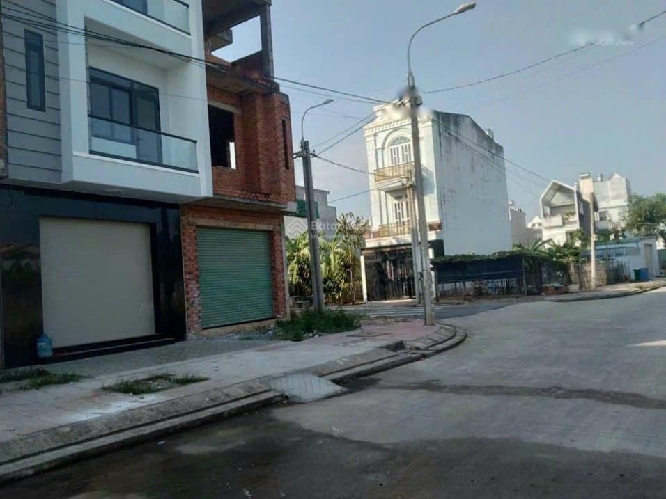 4070703 ảnh đại diện 1