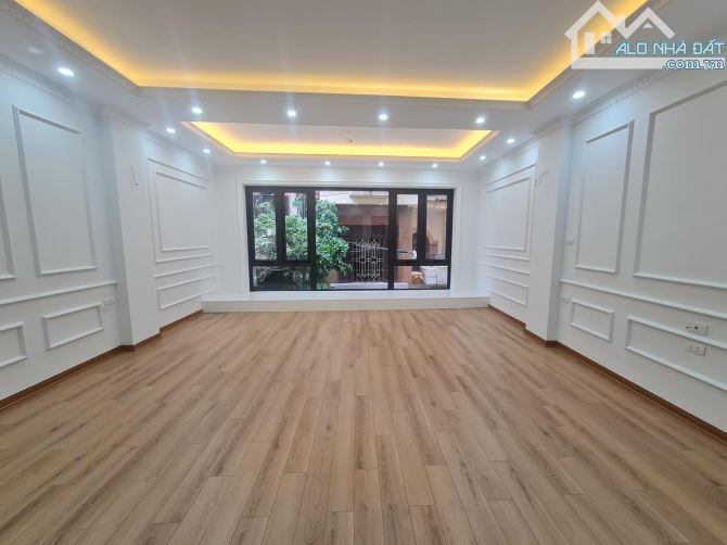 4067042 ảnh đại diện 1