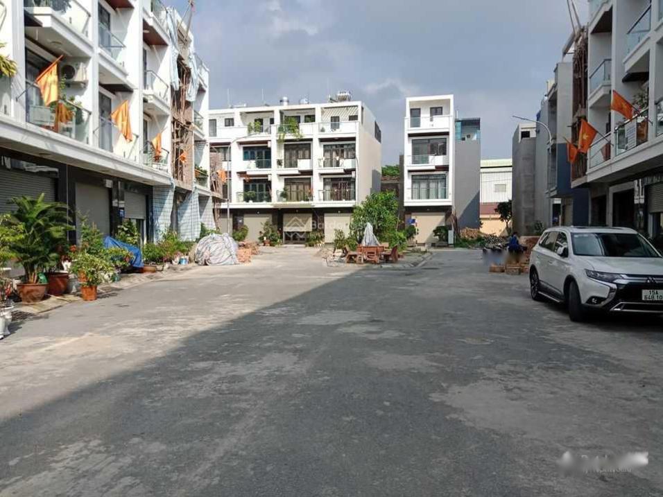 4065995 ảnh đại diện 1