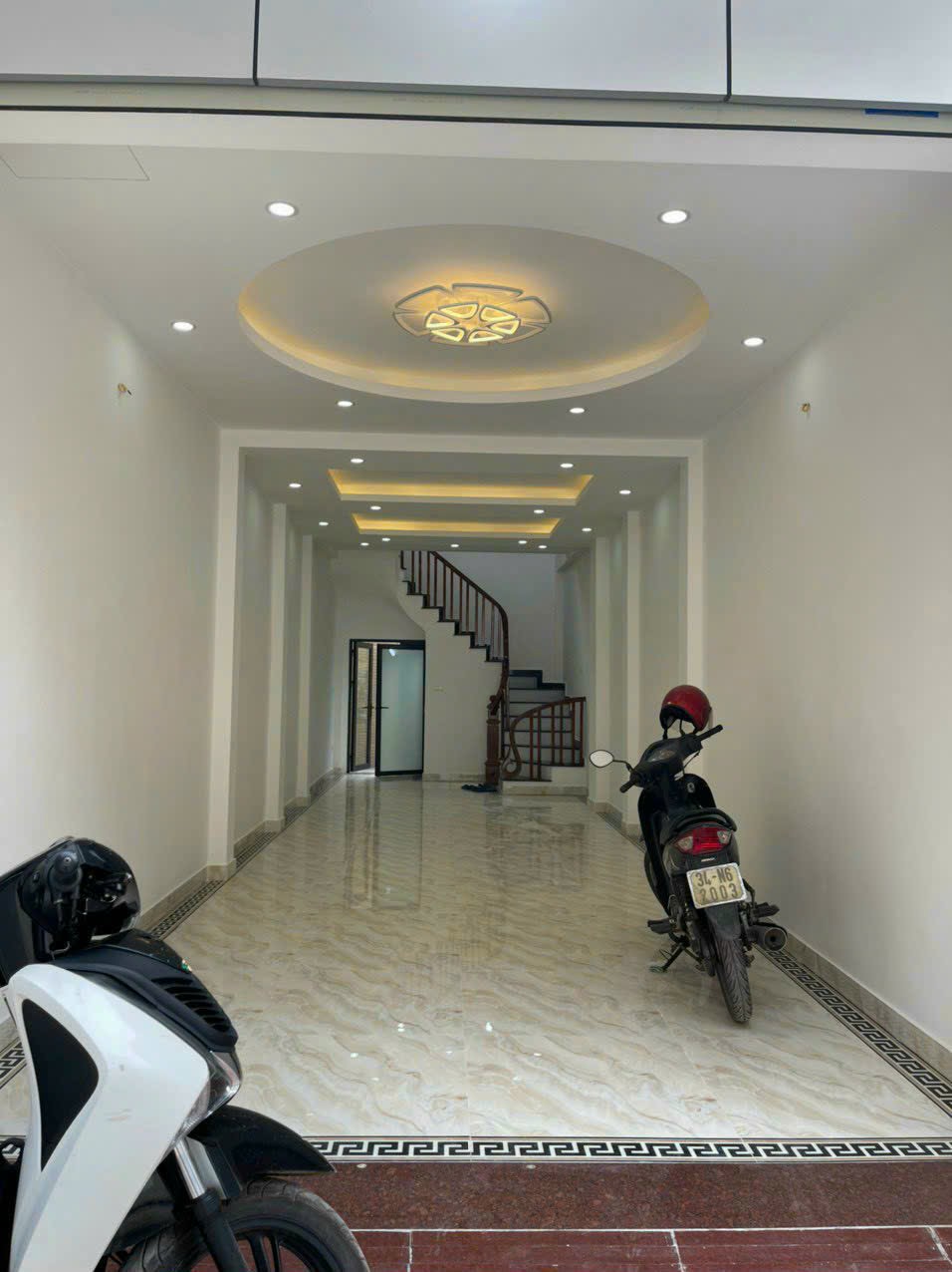 4073411 ảnh đại diện 1