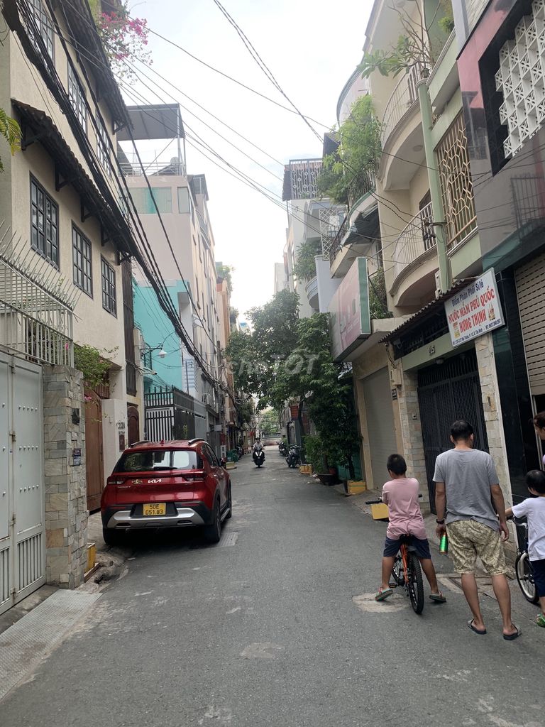 4074726 ảnh đại diện 2