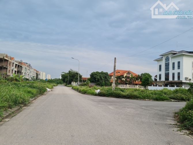 4070980 ảnh đại diện 1