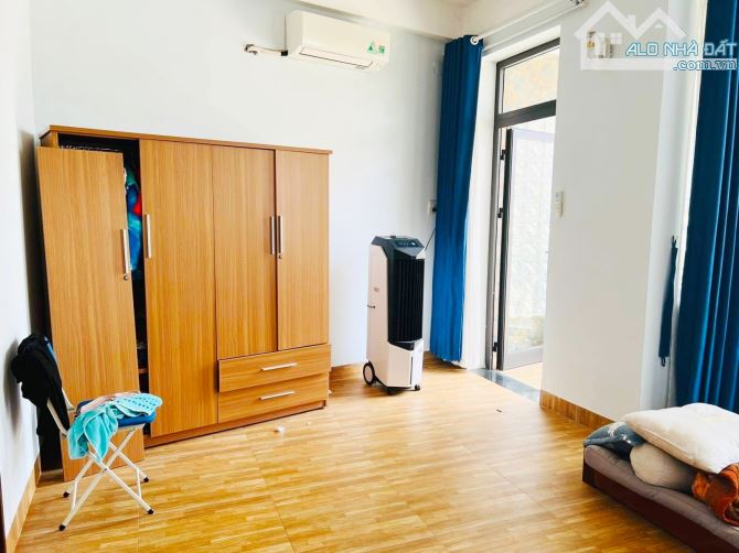 4071663 ảnh đại diện 2