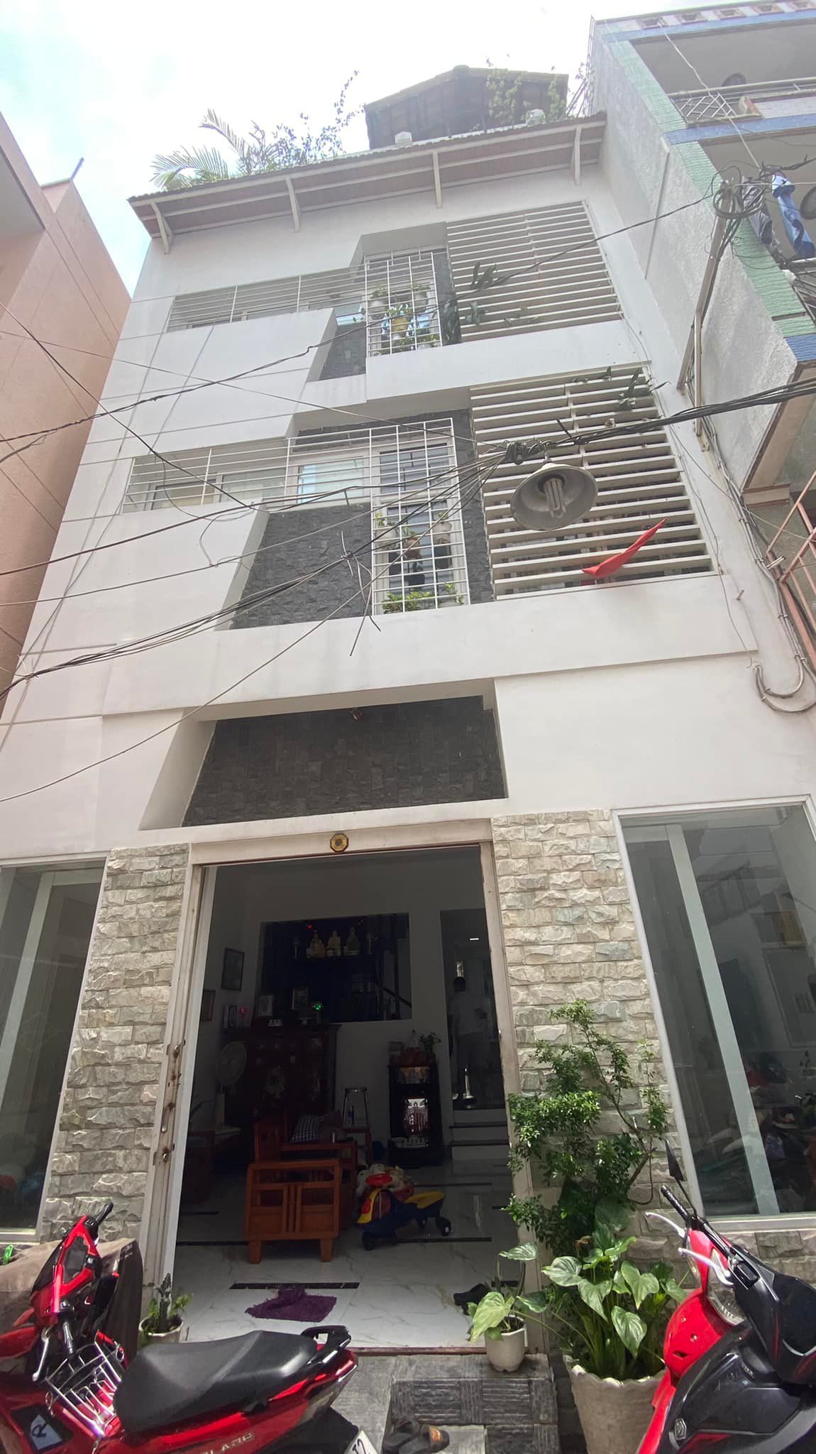 4071129 ảnh đại diện 1