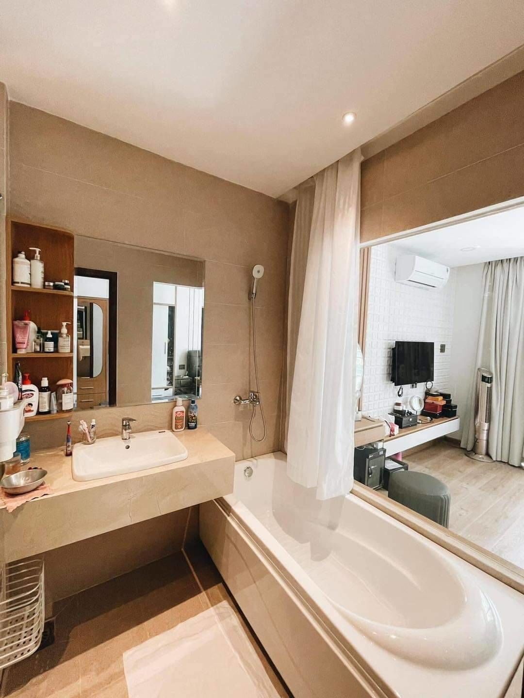 4071144 ảnh đại diện 1