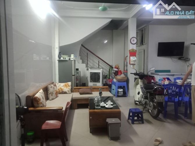 4072103 ảnh đại diện 2